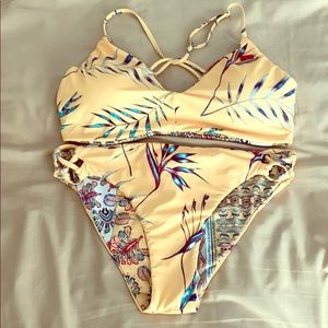 Roxy reversible bikini (top/bottom)
